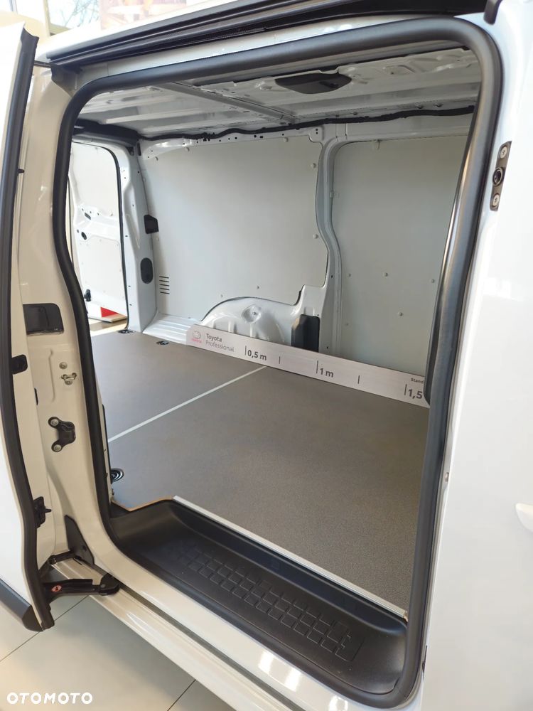 Toyota Proace - 10
