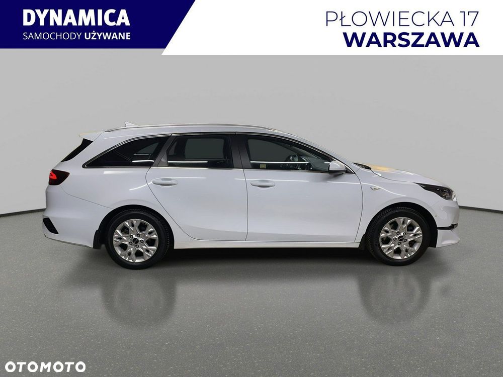 Kia Ceed - 4