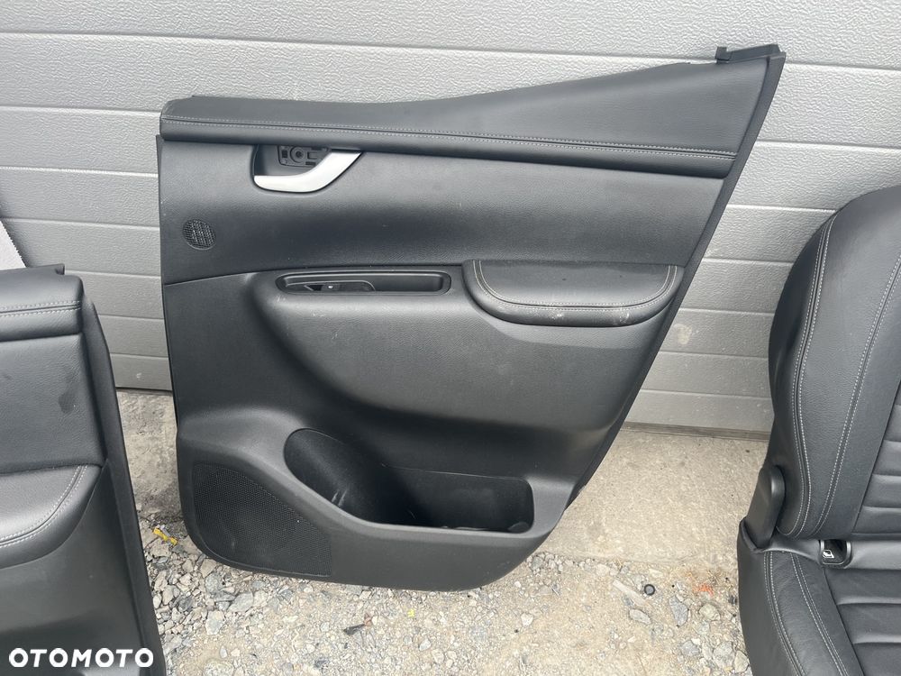 Fotele komplet Mercedes W470 X-KLASA - 8