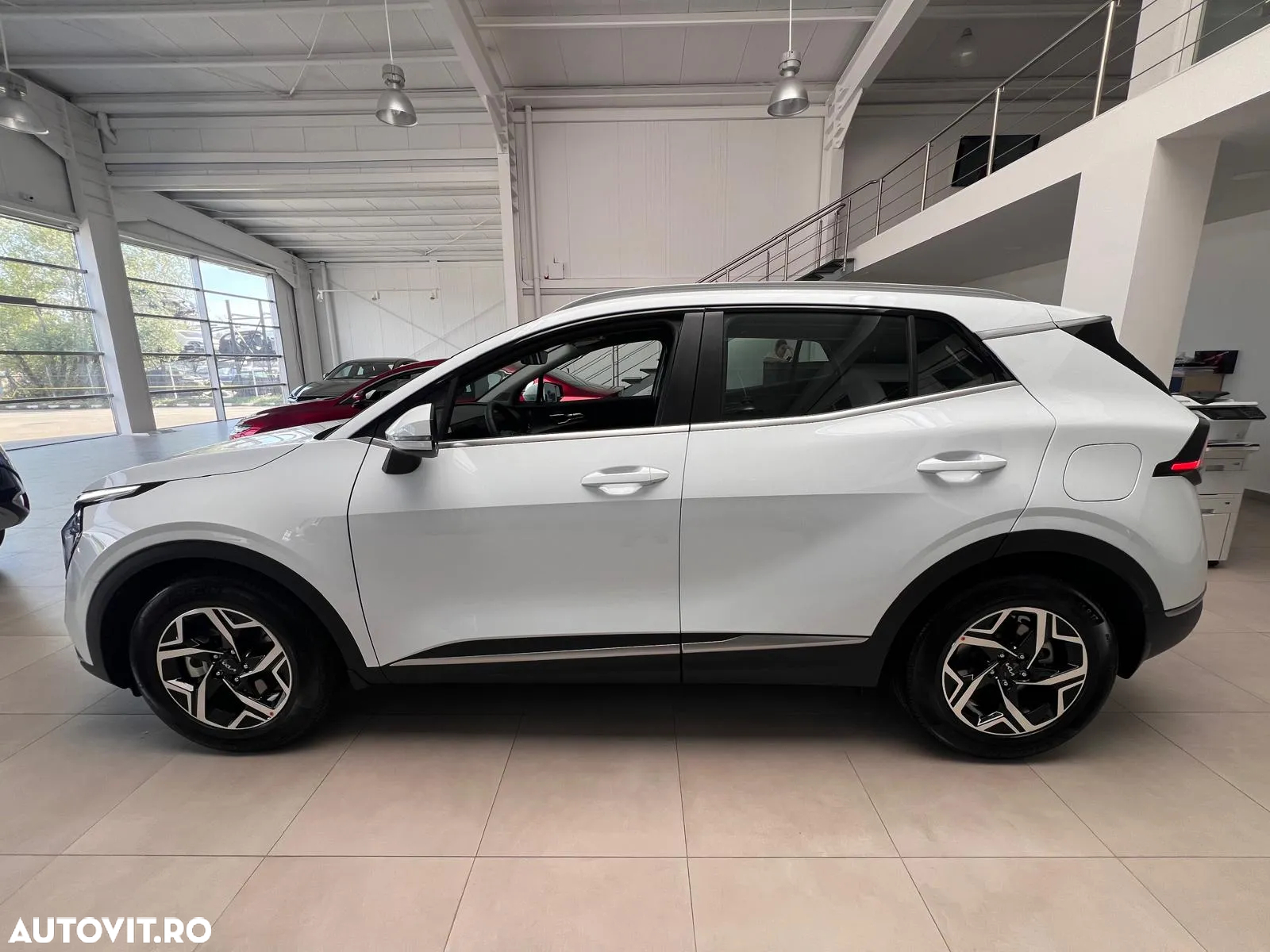 Kia Sportage 1.6 T-GDI MHEV 7DCT HP 4x2 Urban - 6