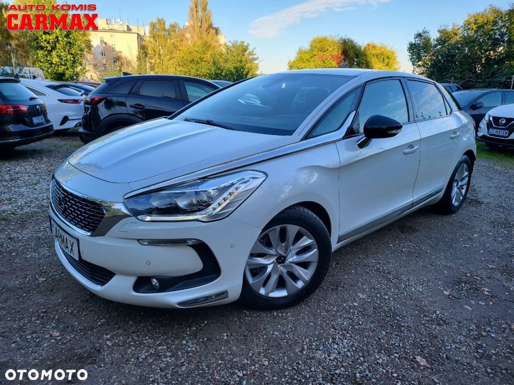 DS Automobiles Ds 5 2016 photo 2
