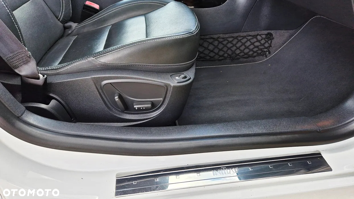 Renault Laguna 2.0 16V Turbo Initiale - 36
