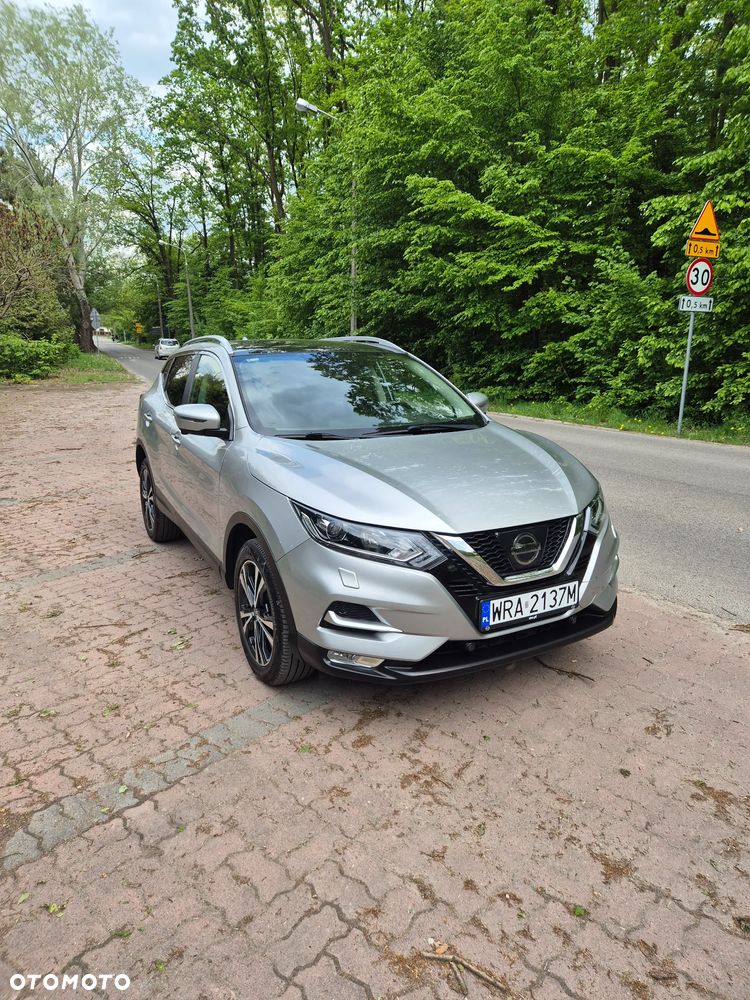 Nissan Qashqai 1.6 DIG-T Tekna - 1