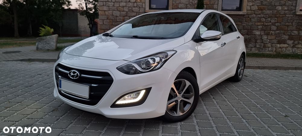 Hyundai i30 blue 1.6 GDI YES Gold - 5