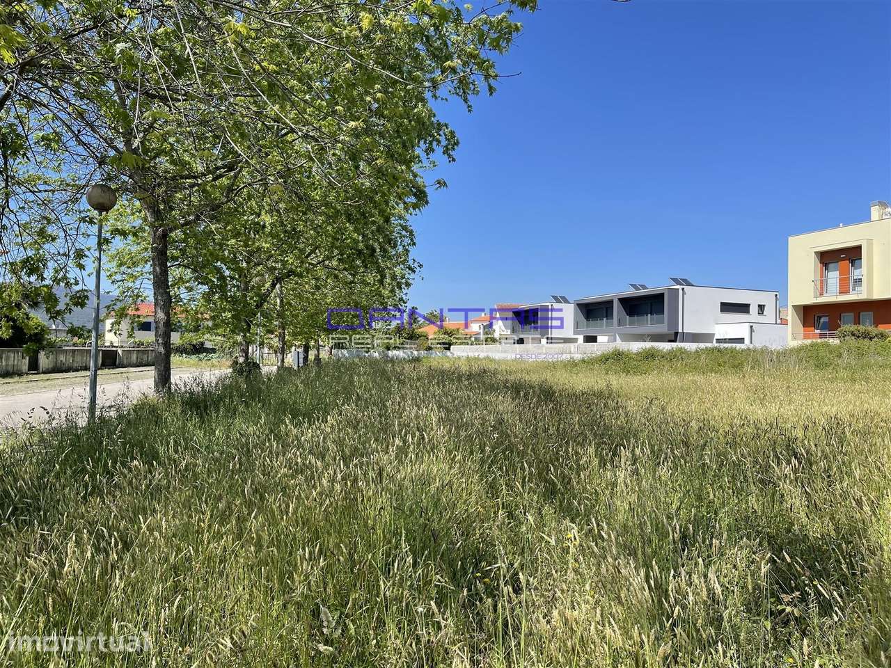 Lote de terreno a poucos minutos do centro de Viana do Castelo - Grande imagem: 3/27