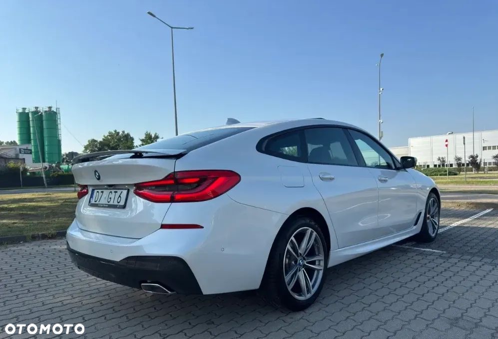 BMW 6GT 630i M Sport - 3