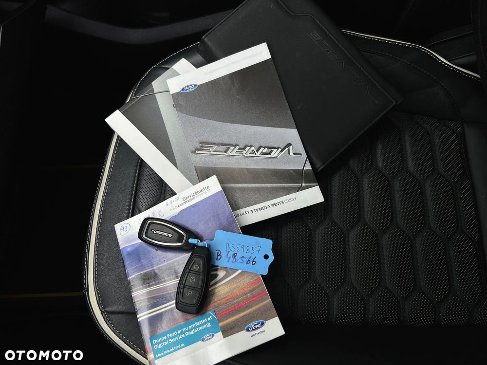 Ford Kuga 2.0 TDCi 4x4 Vignale - 38