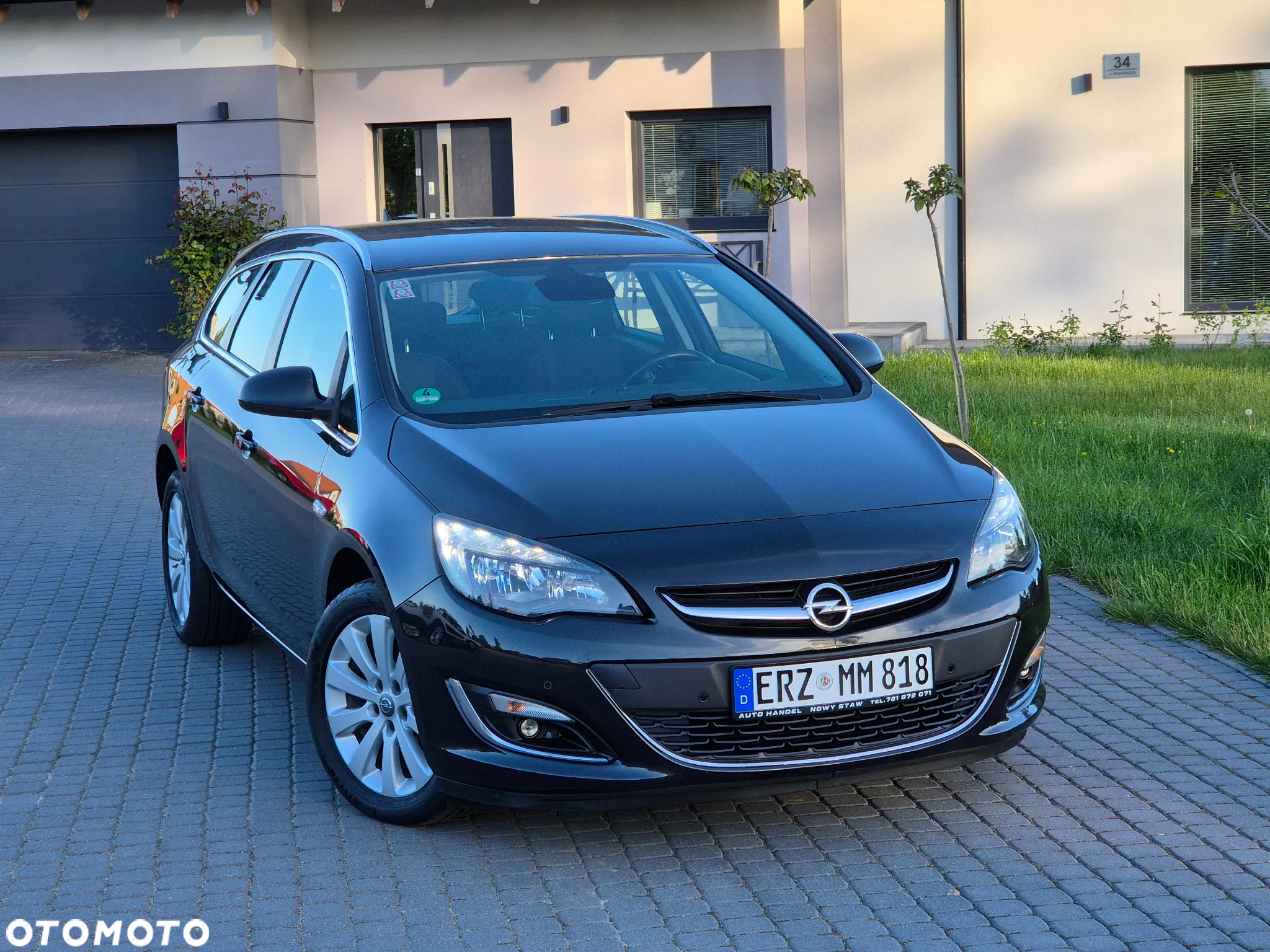 Opel Astra 1.6 D (CDTI) Start/Stop Sports Tourer Dynamic - 28