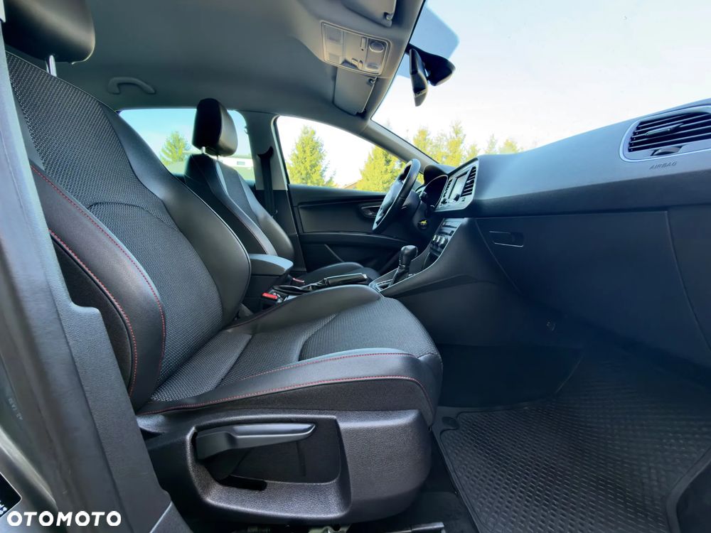 Seat Leon 1.8 TSI Ecomotive DSG FR - 24