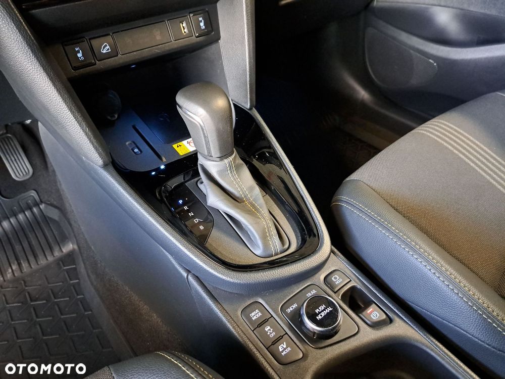 Toyota Yaris Cross Hybrid 1.5 Adventure 4x4 - 26