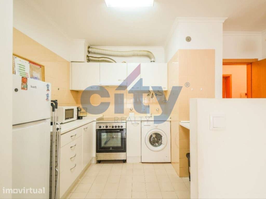 APARTAMENTO T1 COM GARAGEM EM TELHEIRAS JUNTO AO PINGO DOCE - Grande imagem: 5/25