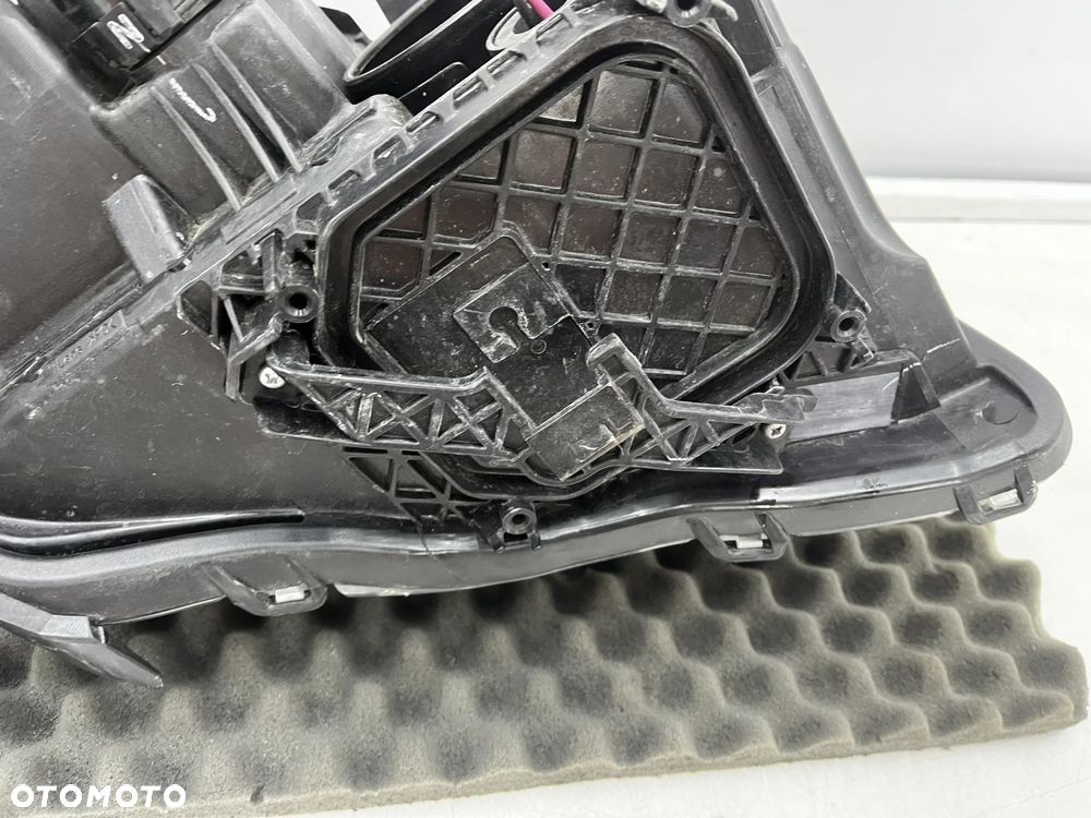 Lampa reflektor Toyota Avensis 2 II T25 LIFT 06-09r. lewa przednia EU H7 soczewka lewy przód 81170-0 - 20