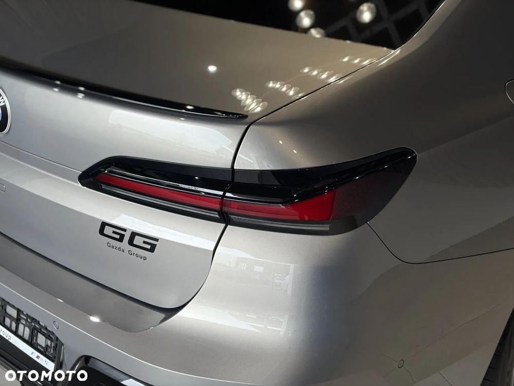 BMW Seria 7 740d xDrive mHEV M Sport sport - 10