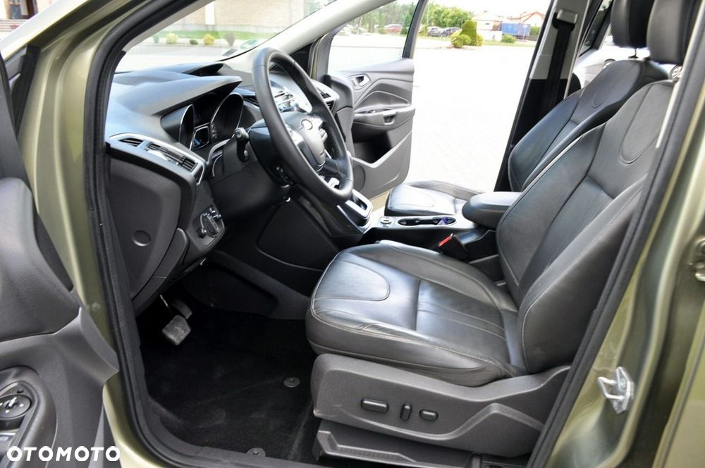 Ford Kuga - 21