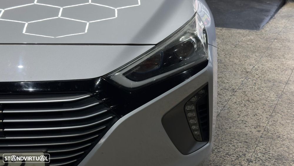 Hyundai Ioniq 1.6 GDI HEV Hybrid Tech - 7