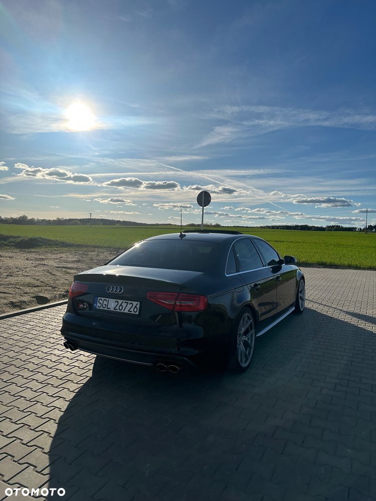 Audi S4 Limousine - 8