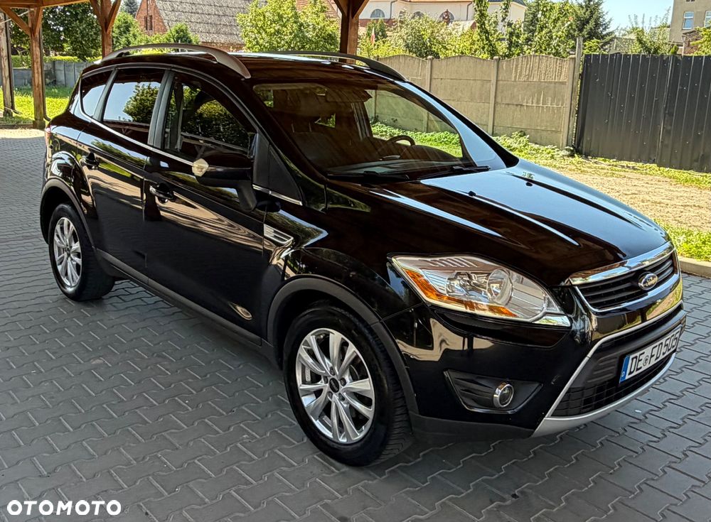 Ford Kuga 2.0 TDCi 4x4 Titanium - 6