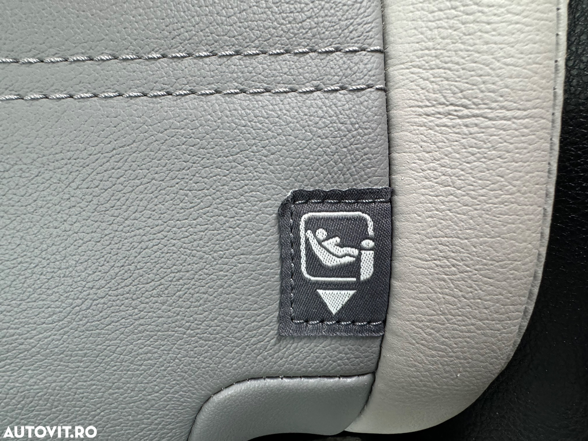 Toyota RAV4 2.5 4x4 Hybrid Adventure - 26