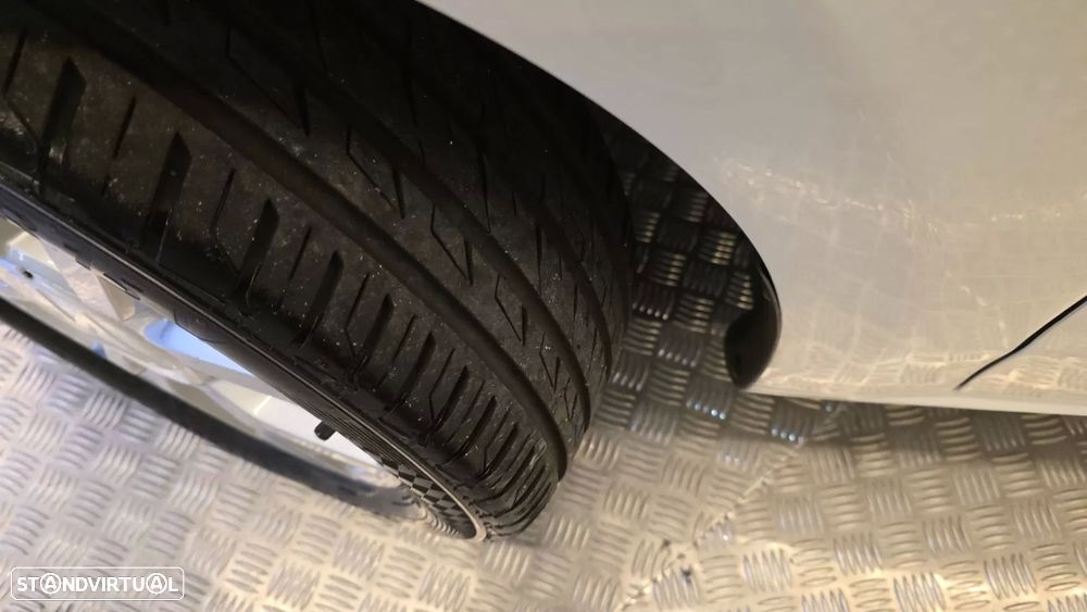 VW Up! 1.0 BlueMotion Move - 26