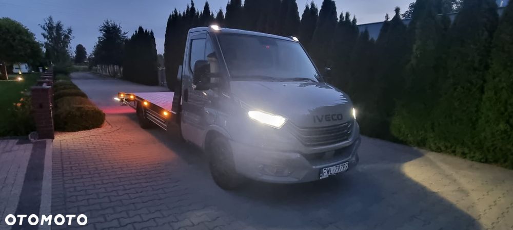 Iveco DAILY - 17