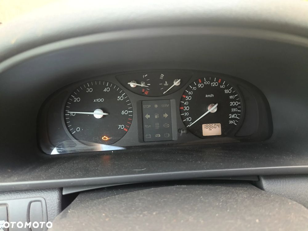 Renault Laguna 2.0 Confort Authentique - 7