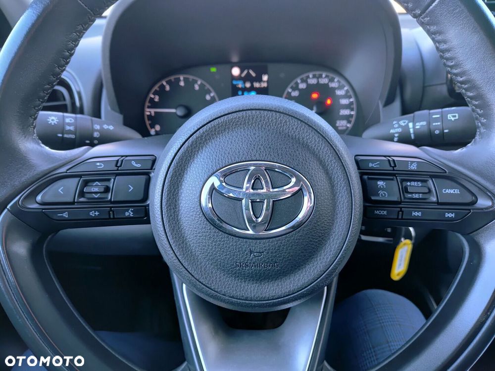 Toyota Yaris - 17