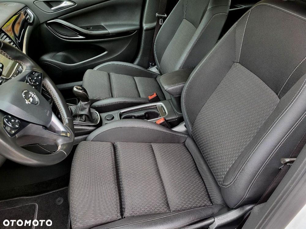 Opel Astra - 12