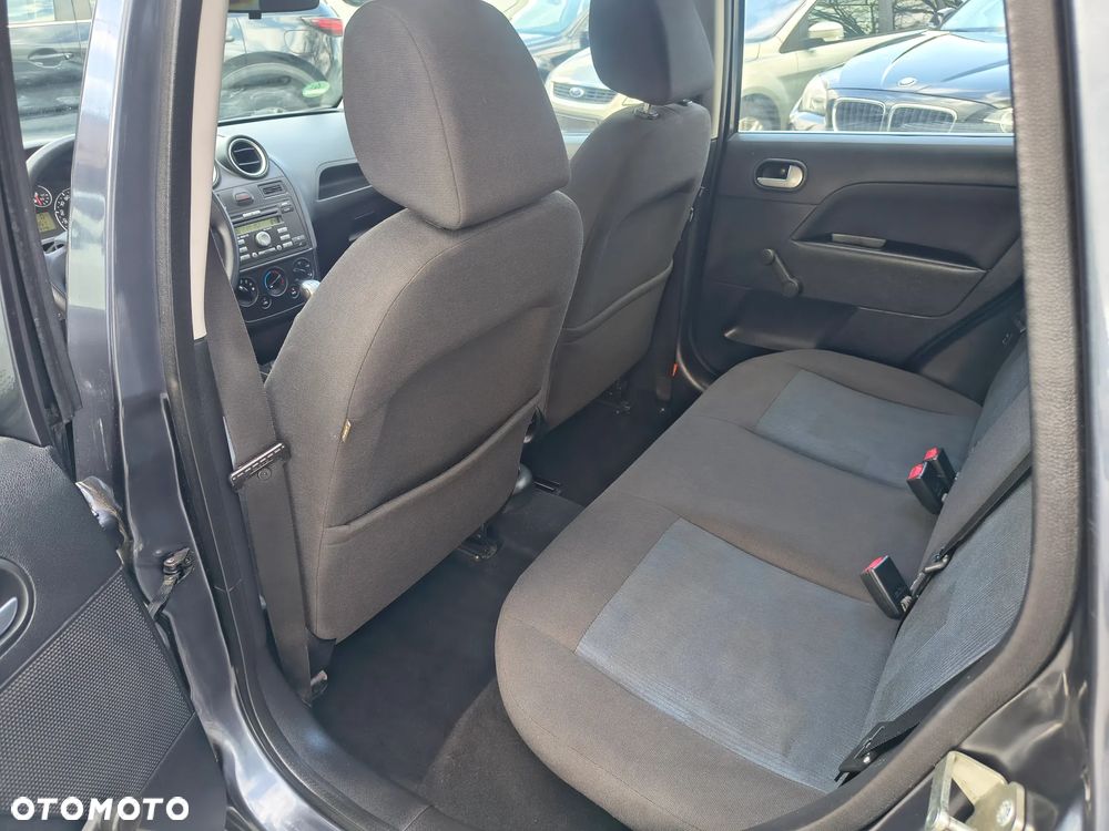 Ford Fiesta 1.4 Style - 16