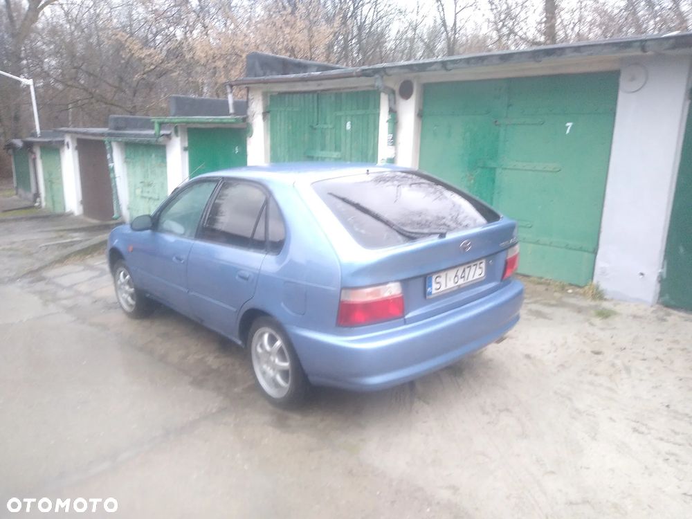 Toyota Corolla 1.4 XLi - 3