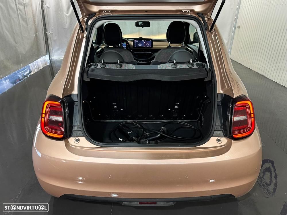 Fiat 500e 42kWh ICON - 57