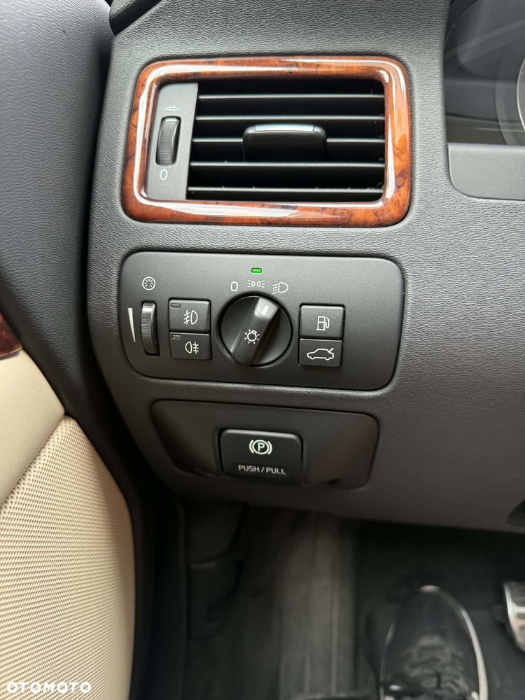 Volvo S80 2.4D5 AWD Executive - 24