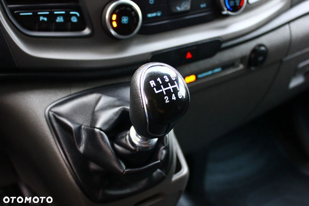 Ford Transit Custom 320 L2H1 Trend (bryg.) - 28