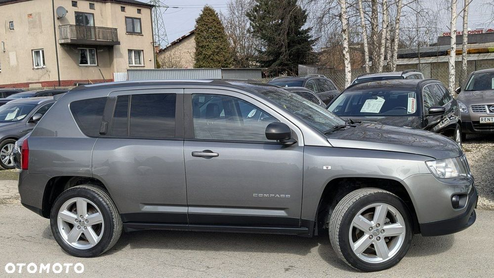 Jeep Compass - 8