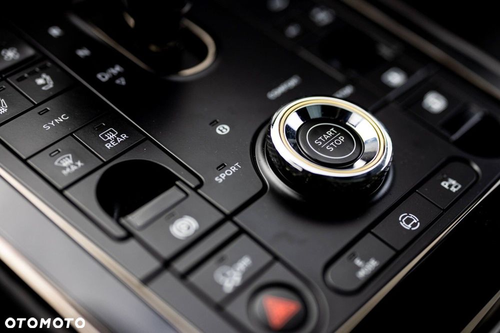 Bentley Flying Spur - 18