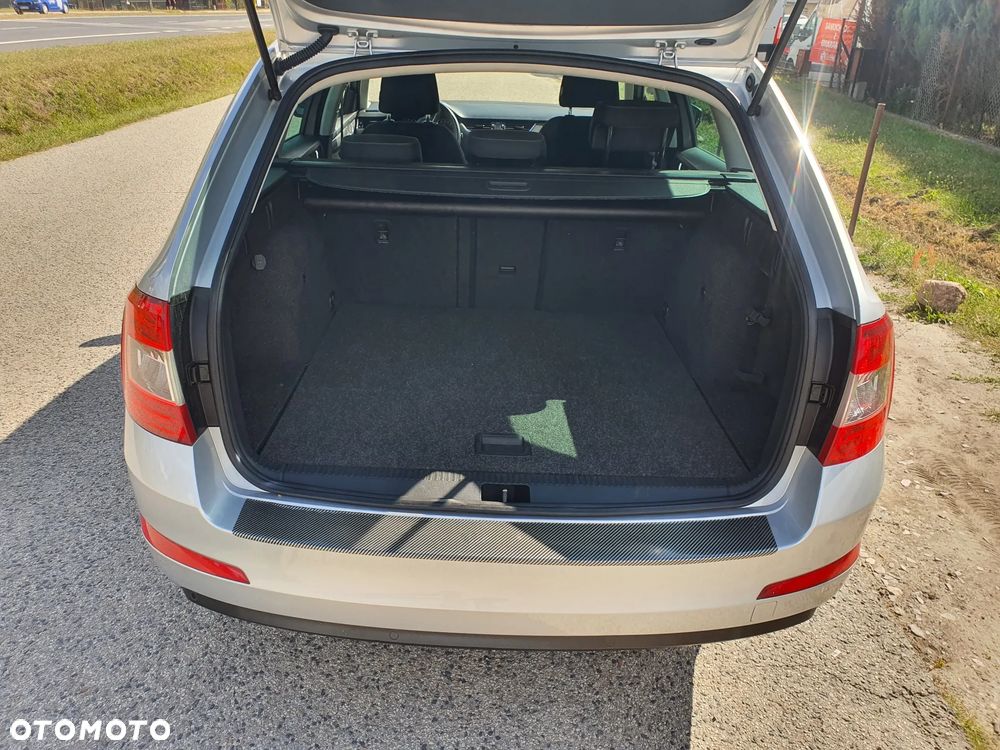 Skoda Octavia 1.6 TDI (Green tec) Joy - 24