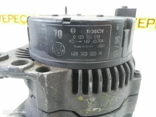 Alternador Audi A3 (8L1) - 4