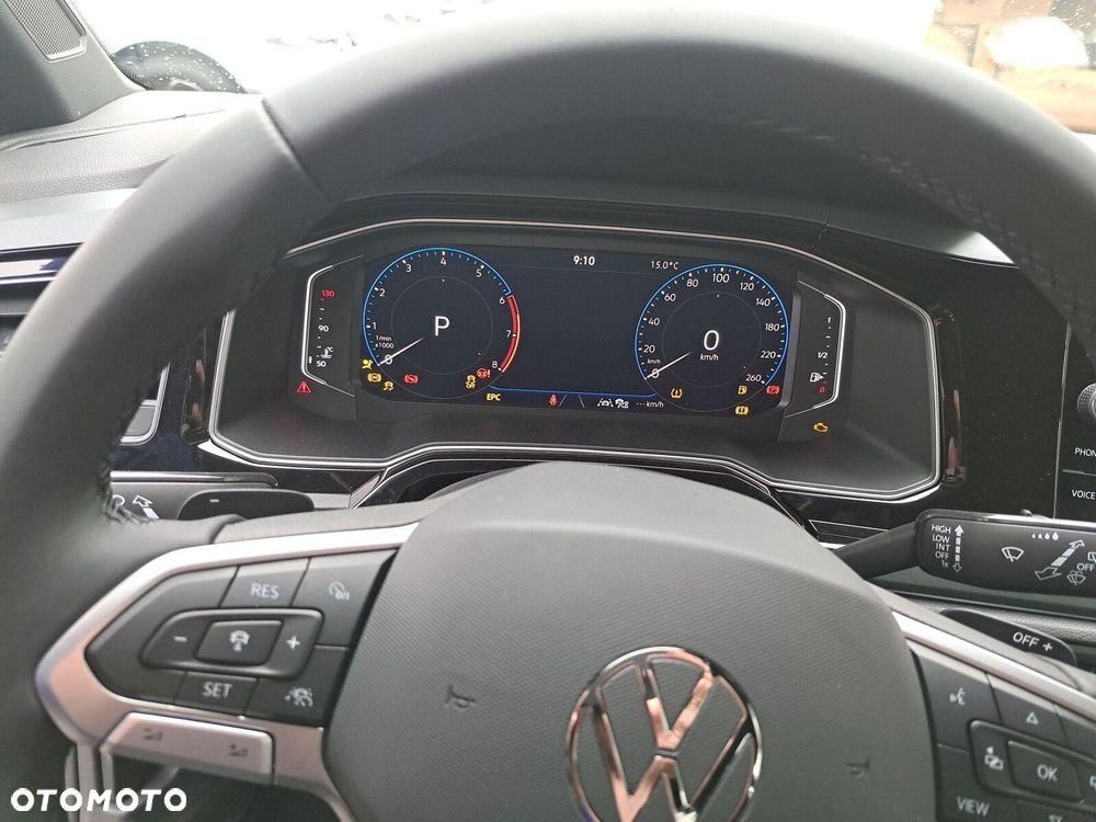 Volkswagen Polo - 15