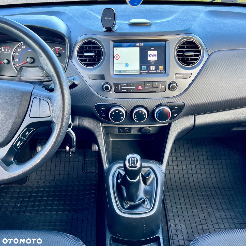 Hyundai i10 1.0 YES Silver - 12