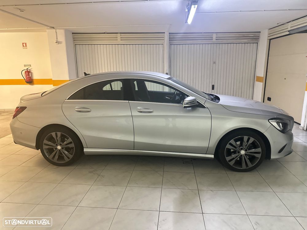 Mercedes-Benz CLA 180 d Urban - 4