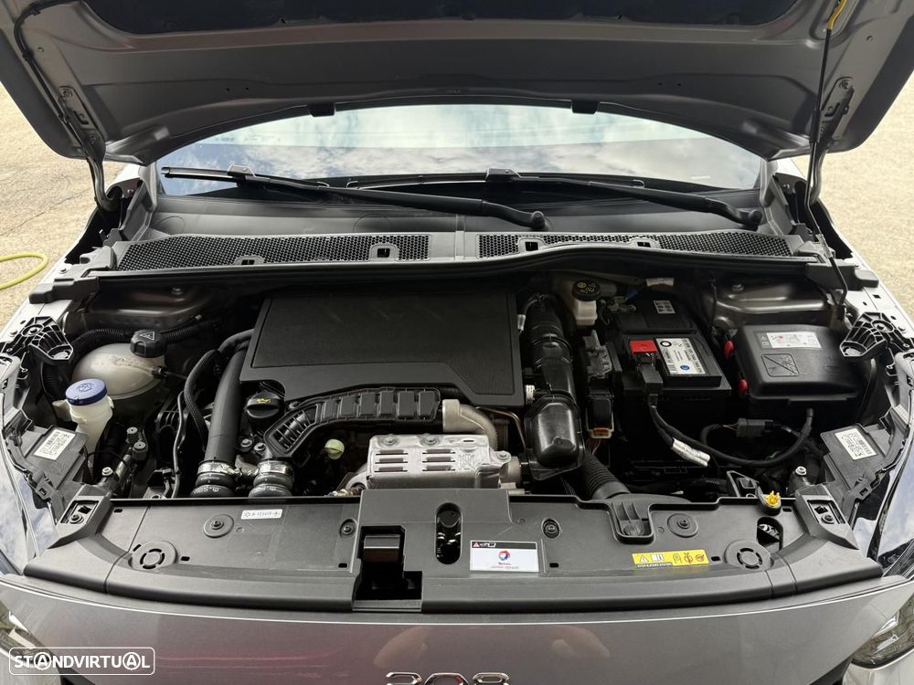 Peugeot 208 1.2 PureTech Allure - 46