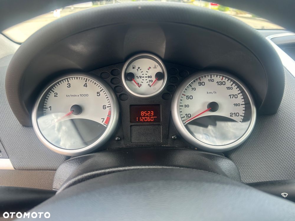 Peugeot 207 95 VTi Sport - 9