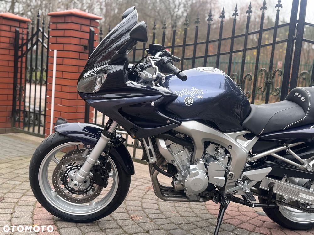 Yamaha FZ6 - 19