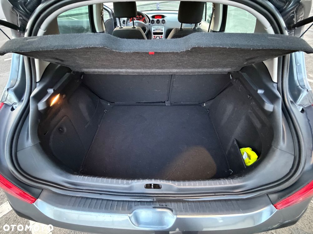 Peugeot 308 1.6 Trendy - 15