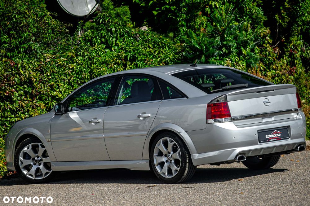 Opel Vectra OPC - 12
