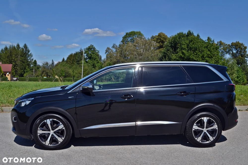 Peugeot 5008 - 5
