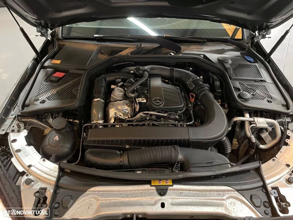 Mercedes-Benz C 180 d Station Exclusive - 21