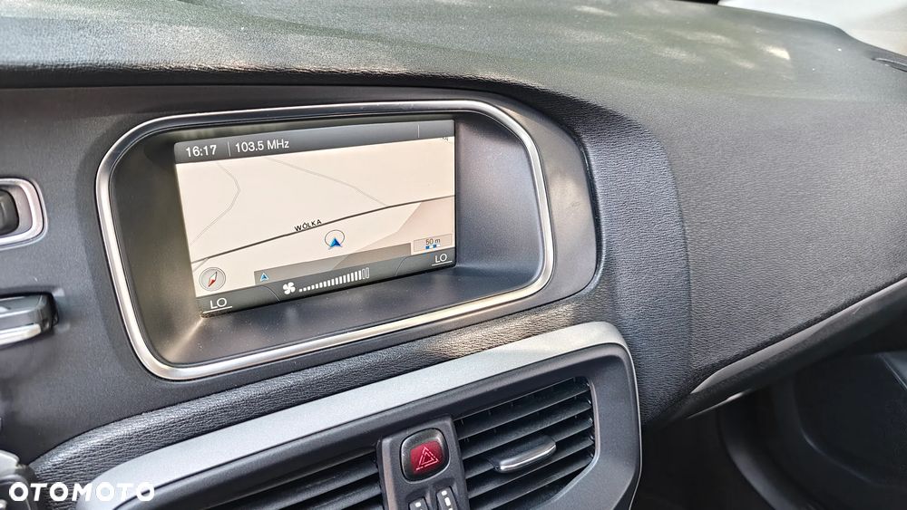 Volvo V40 - 9