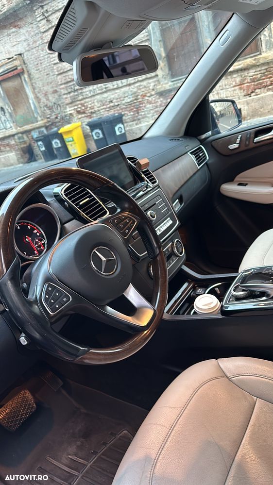 Mercedes-Benz GLE 350 d 4MATIC - 15