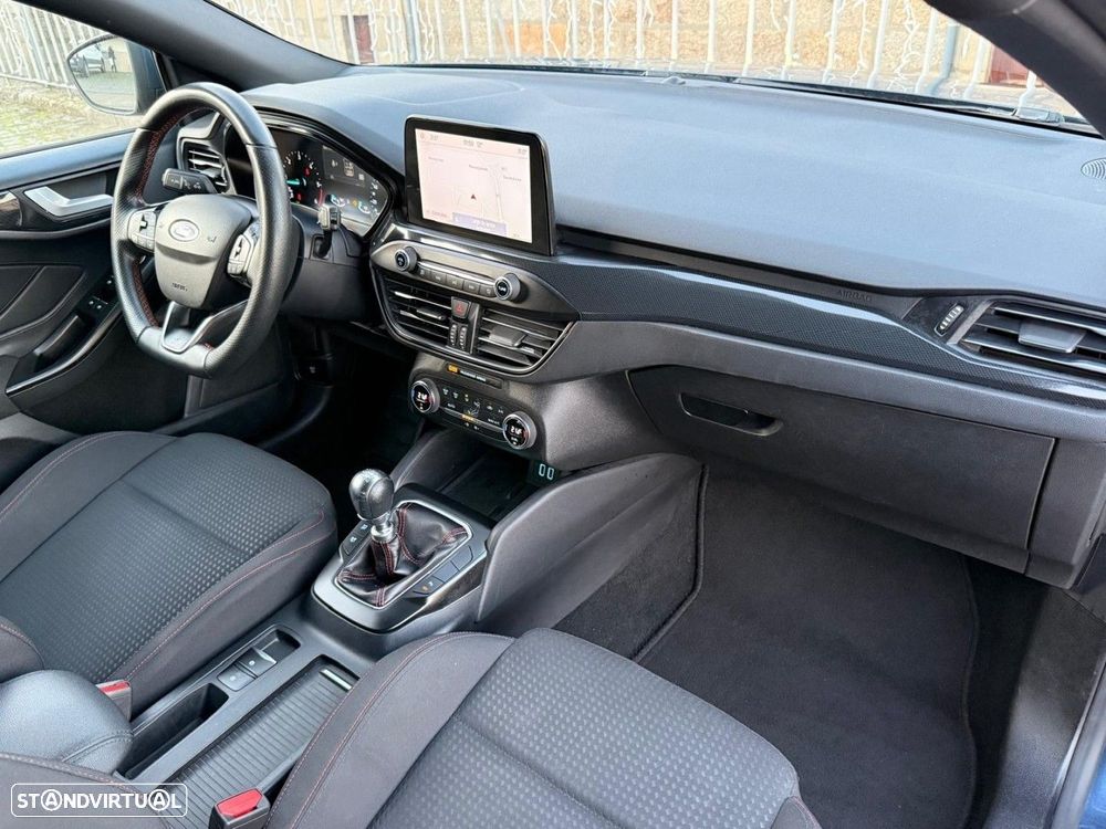 Ford Focus SW 1.5 TDCi EcoBlue ST-Line - 14