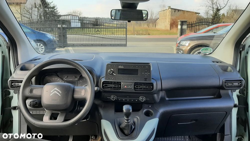 Citroën Berlingo XL PureTech 110 SHINE - 12
